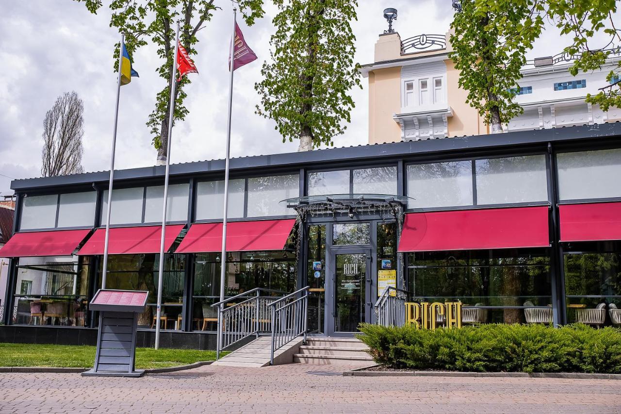Rich Boutique-Hotel Winnyzja Exterior foto